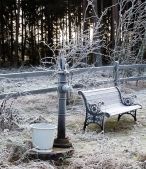 Frostad pump