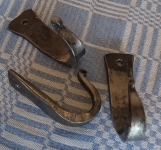 Platta krokar 50kr styck
